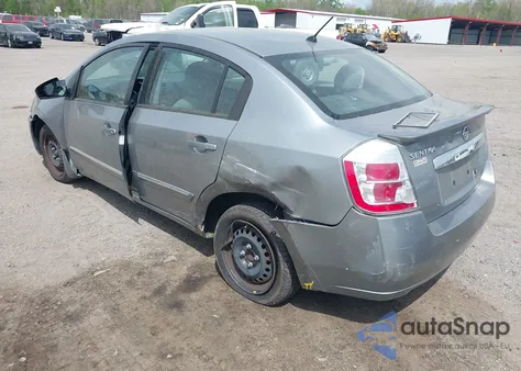 2011 Nissan Sentra 2.0S z USA, uszkodzony, nr VIN 3N1AB6AP8BL712648